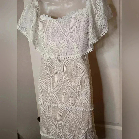 Lulu's Whispering Lace elegant Dreams maxi dress (#840) - Picture 8 of 10